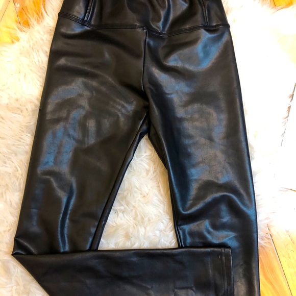 Black Vegan Leather Legging - Picture 1 of 6